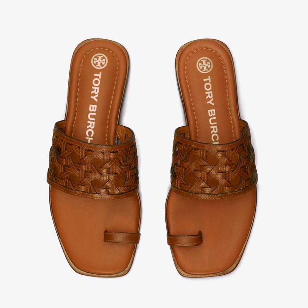 The hand-woven basket-weave, summery toe-ring Tory Burch slide